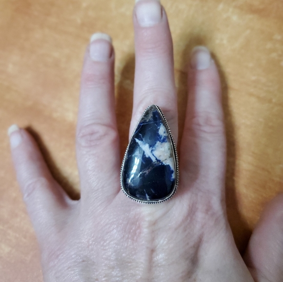 New Sodalite 925 Silver Ring. - Picture 8 of 8